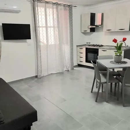 Apartment Maya's