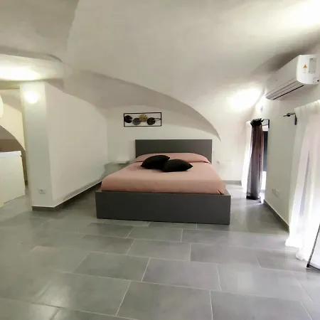 Apartment Maya's
